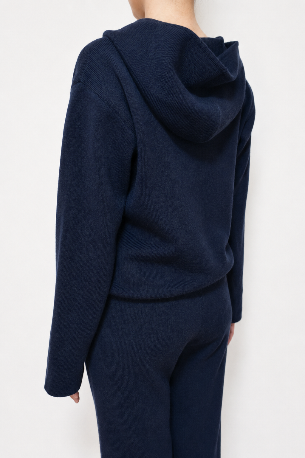 KNIT HOODIE